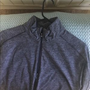Lululemon men’s quarter zip pullover